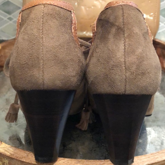 Gentle Souls Suede & Lthr Vintage Look Heels 8.5 - Picture 5 of 8